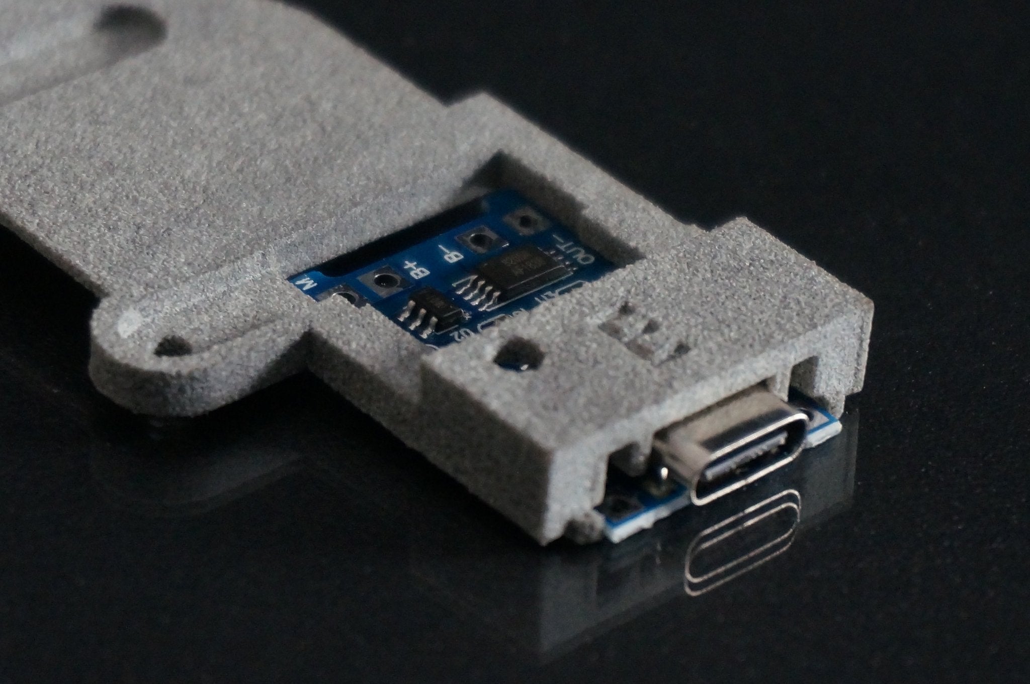 Game Boy Color Micro USB/Type C rechargeable 3D Printed Housing - Boxy Pixel