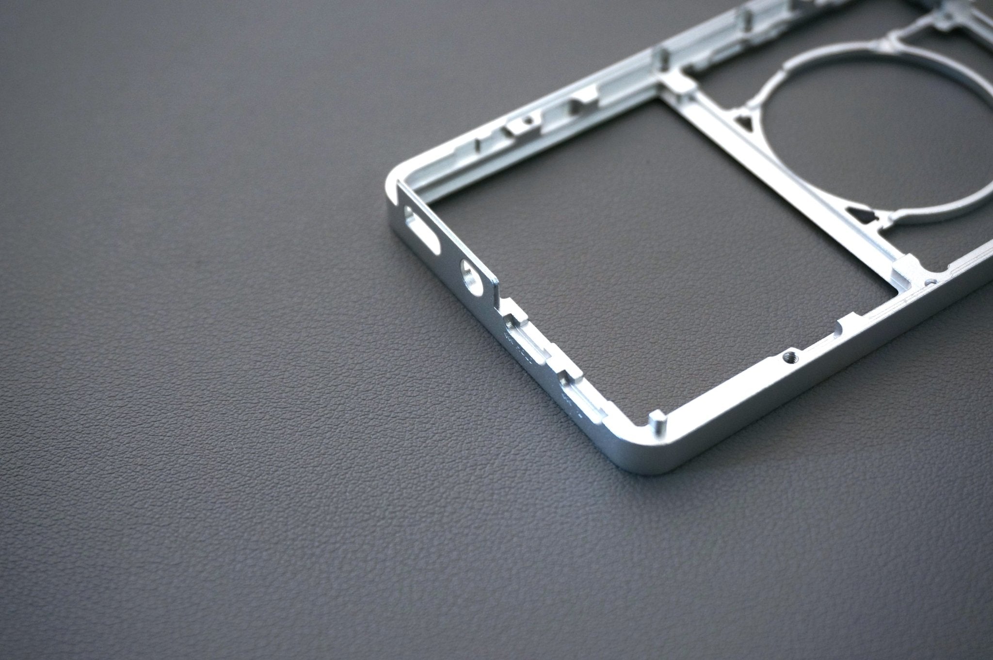 Front Metal Housing Shell for iPod 5 - 7th Gen (MKII) - Boxy Pixel