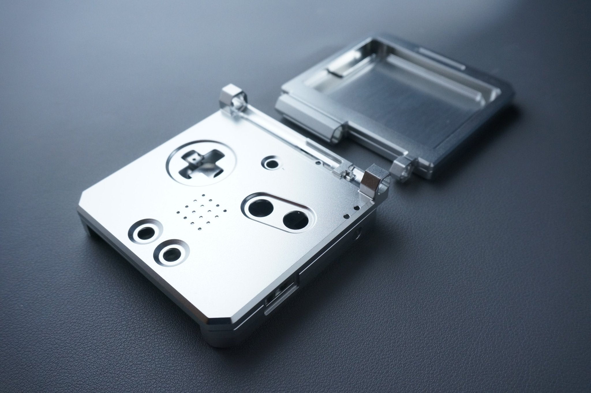 Game Boy Advance SP HINGED Metal housing set - Boxy Pixel