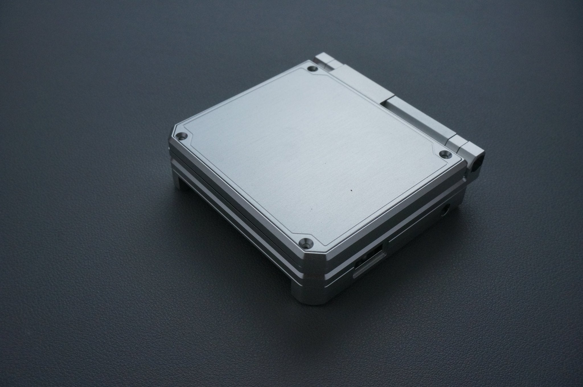 Game Boy Advance SP HINGED Metal housing set - Boxy Pixel