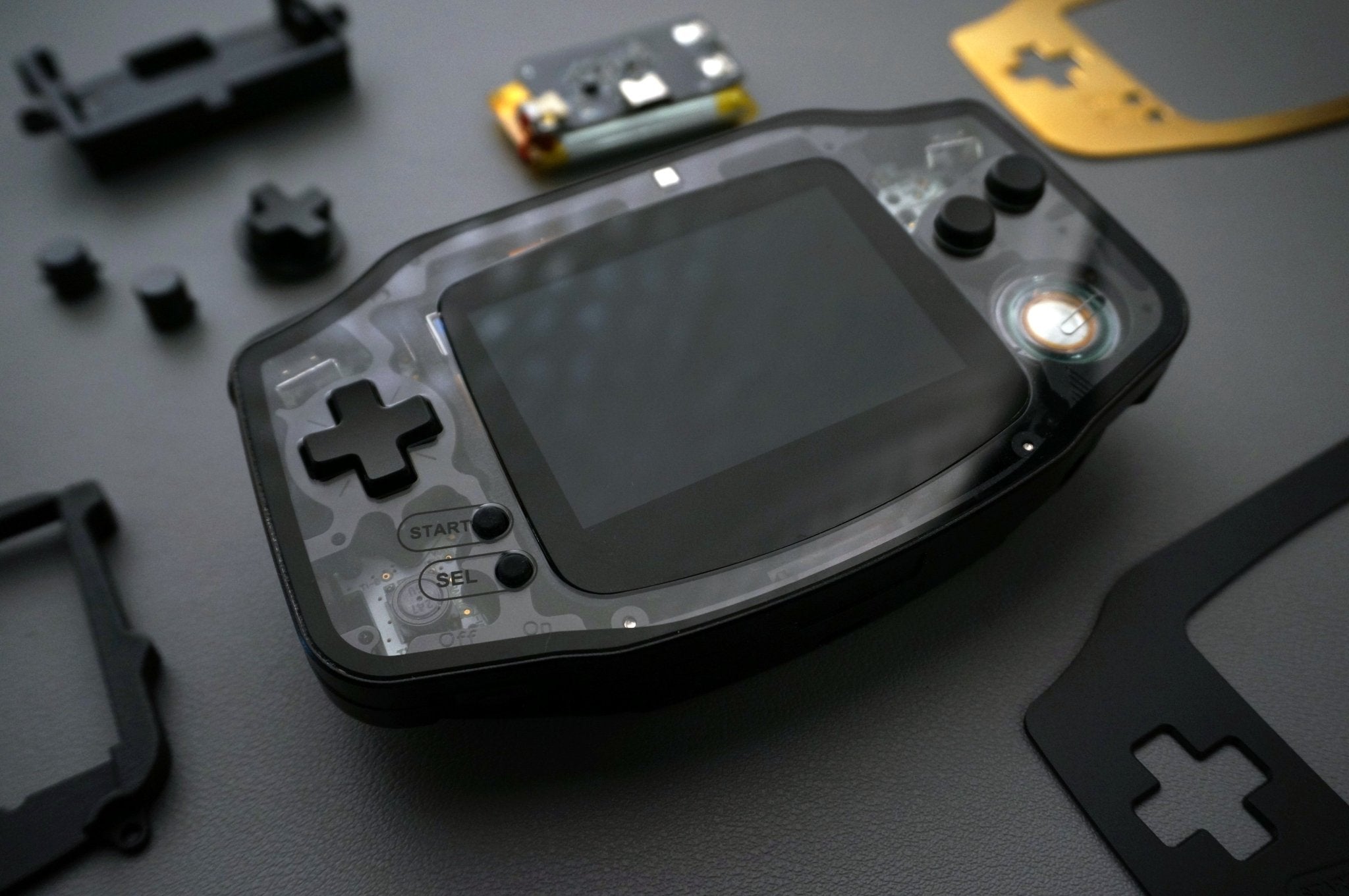 Metal Game Boy Advance Skeleton CNC Kit + Screen - Boxy Pixel