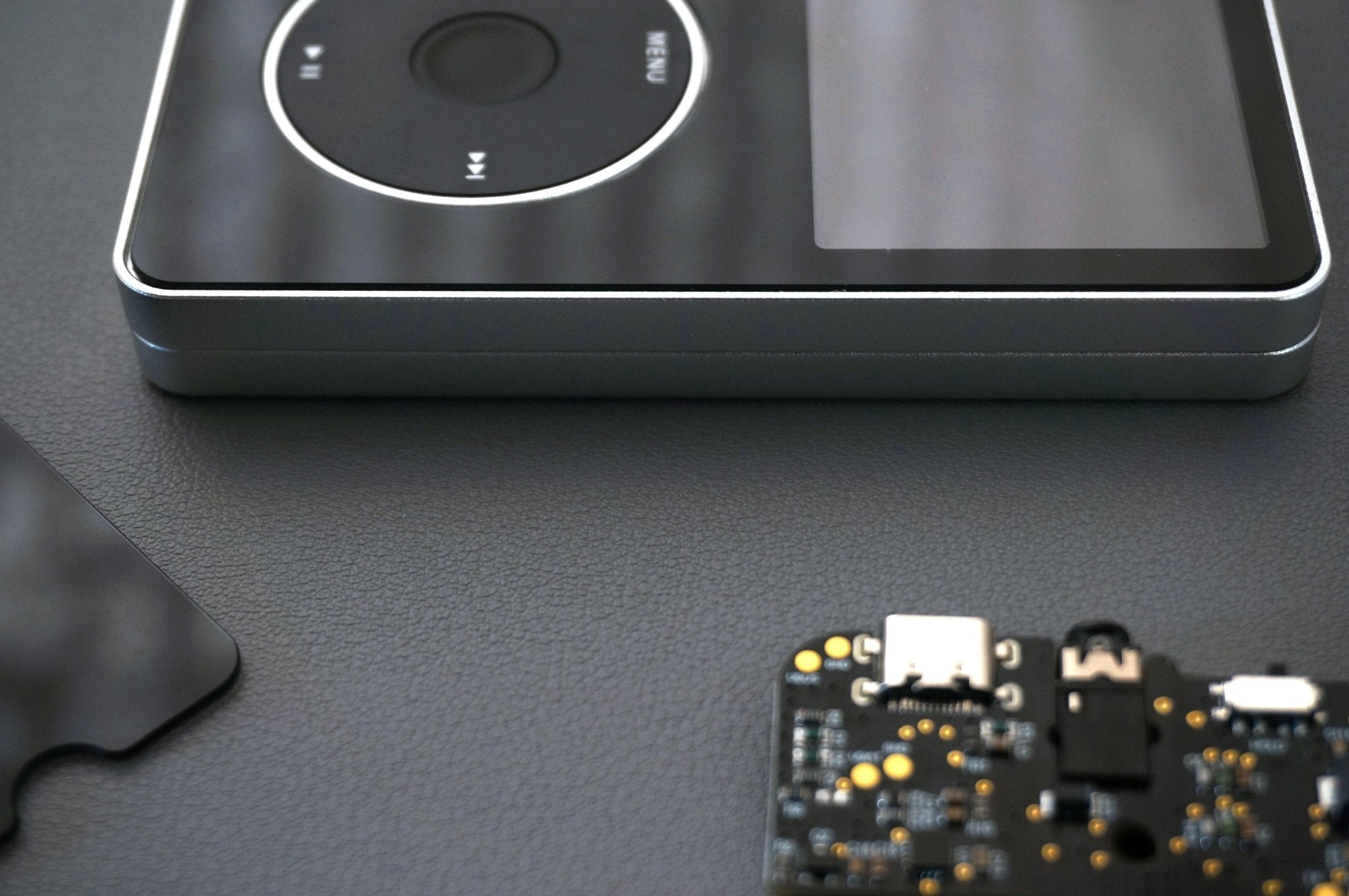 MKII iPod Build Kit for iPod 5 - 7th Gen (MKII MIN) - Boxy Pixel