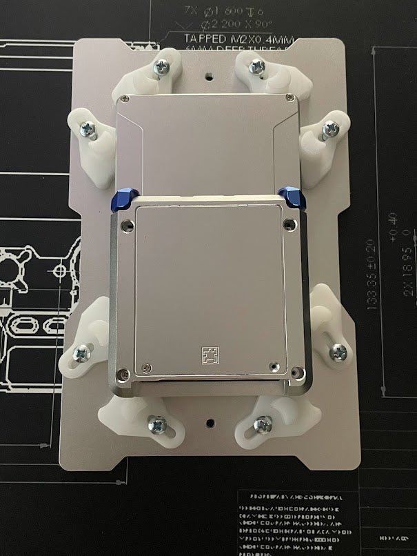 Universal Adjustable Build Fixture - Boxy Pixel